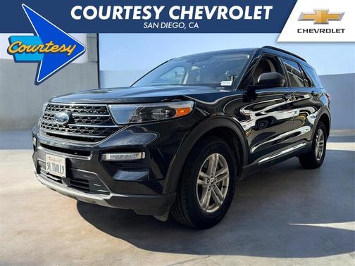 2024 Ford Explorer XLT