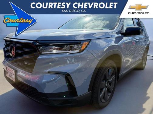 Sonic Gray Pearl 2025 Honda Pilot Sport