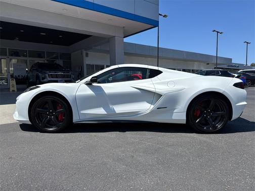 2025 Chevrolet Corvette E-Ray E-Ray