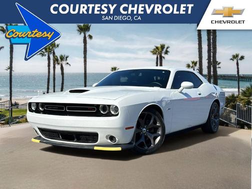 White Knuckle Clearcoat 2019 Dodge Challenger R/T