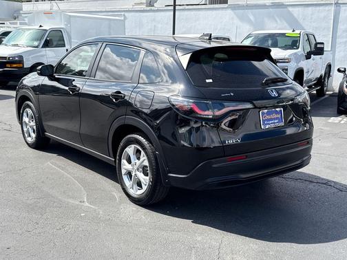 2025 Honda HR-V LX
