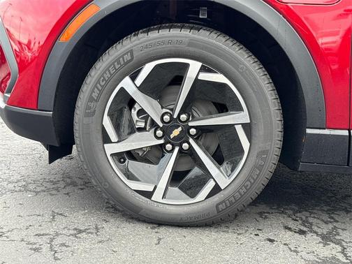 2026 Chevrolet Equinox EV LT 2