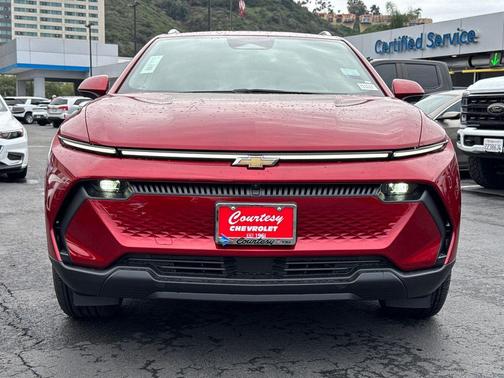 2026 Chevrolet Equinox EV LT 2