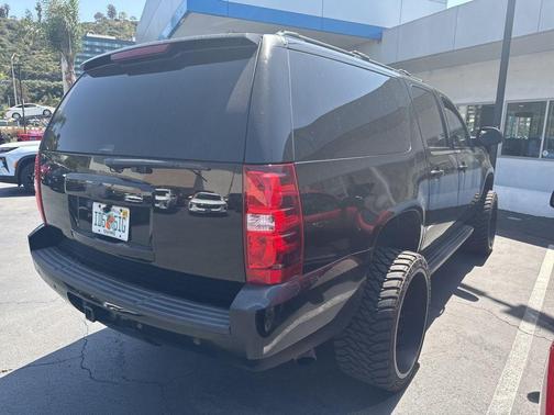 Black 2011 Chevrolet Suburban 1500 LT