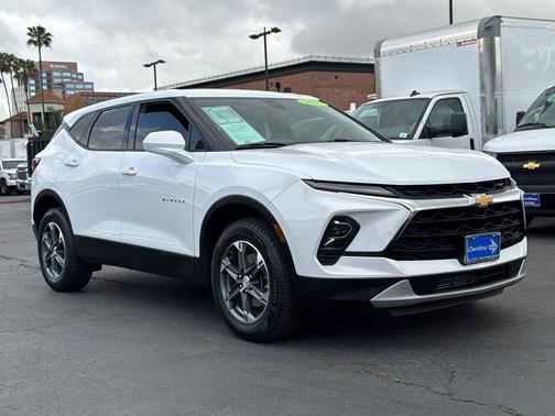 2025 Chevrolet Blazer LT
