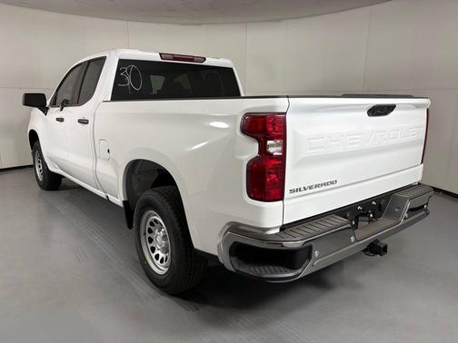 Summit White 2026 Chevrolet Silverado 1500 WT