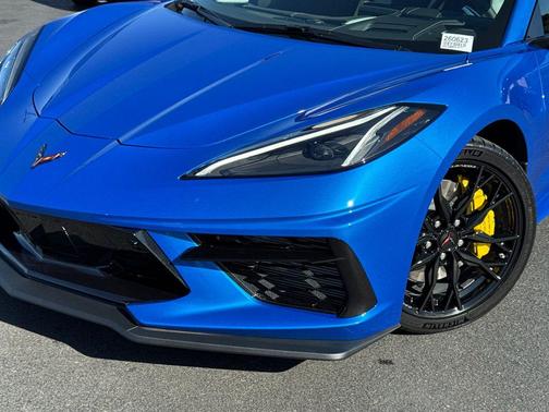2026 Chevrolet Corvette Stingray w/2LT