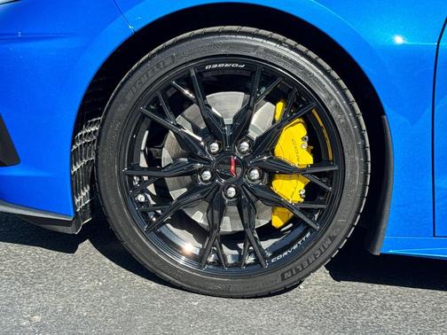 2026 Chevrolet Corvette Stingray w/2LT