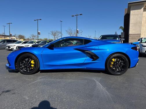 2026 Chevrolet Corvette Stingray w/2LT