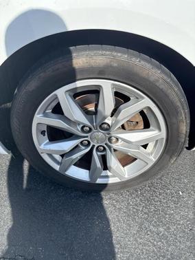 Summit White 2016 Chevrolet Impala LT