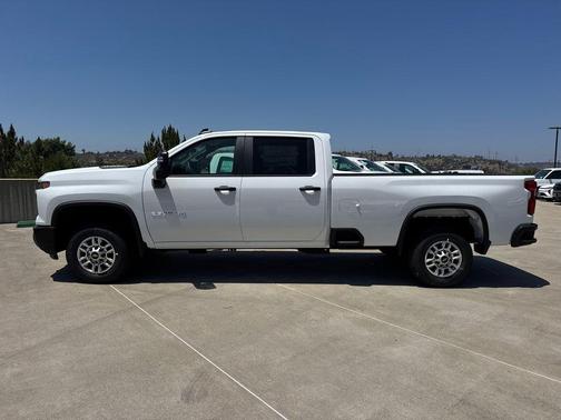 Summit White 2026 Chevrolet Silverado 2500 WT