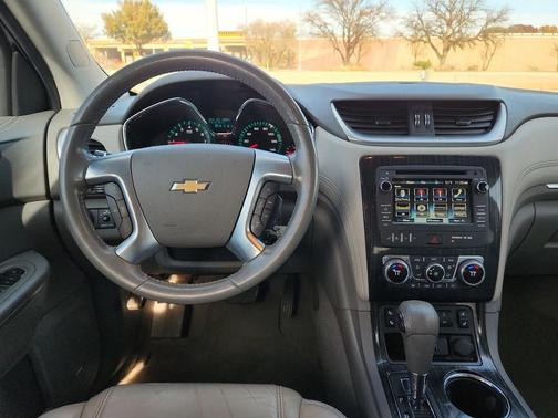 2016 Chevrolet Traverse 2LT