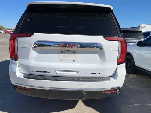 2024 GMC Yukon SLT