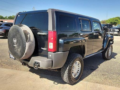 2006 Hummer H3 Base