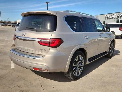 2018 INFINITI QX80 Base