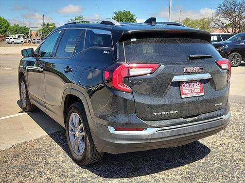 2024 GMC Terrain SLT