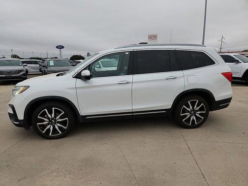 2020 Honda Pilot AWD Elite