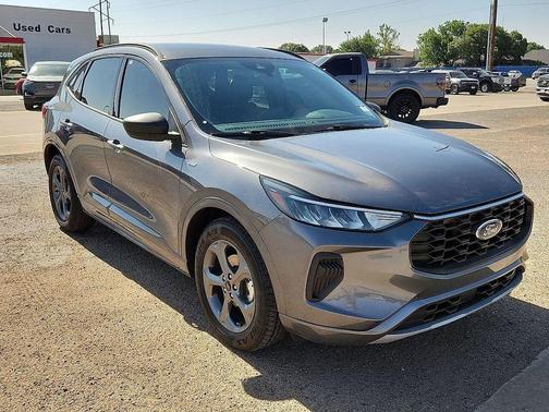 Carbonized Gray Metallic 2024 Ford Escape ST-Line