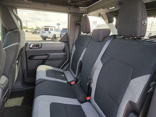 Oxford White 2023 Ford Bronco Big Bend