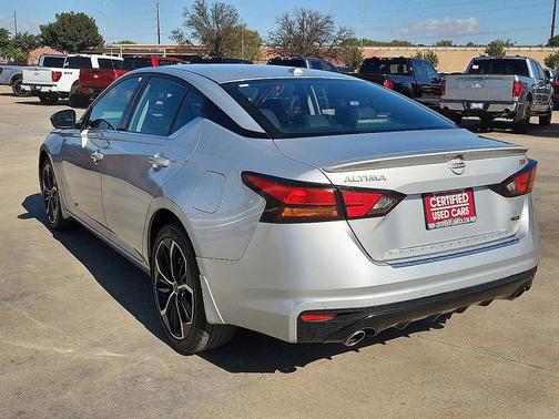 2023 Nissan Altima SR Intelligent AWD