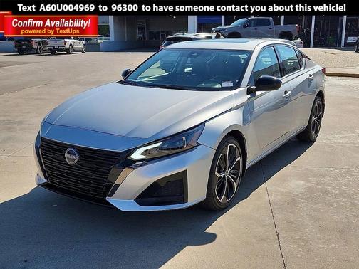 2023 Nissan Altima SR Intelligent AWD