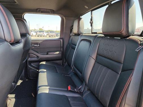 2023 Nissan Frontier PRO-X