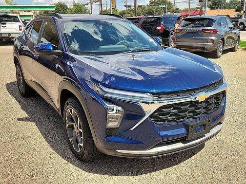 2024 Chevrolet Trax LT
