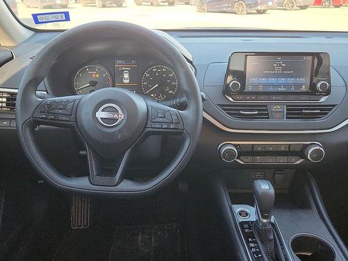 2024 Nissan Altima S FWD