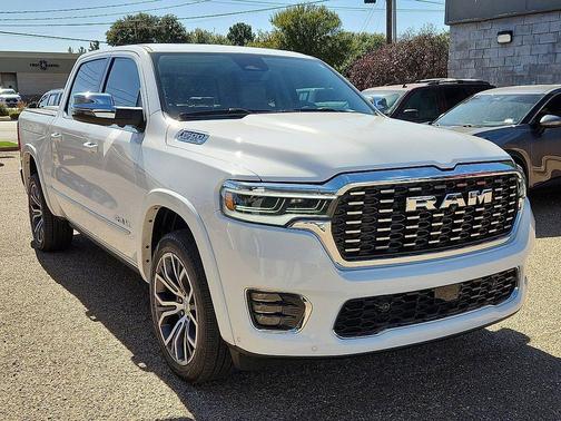 2025 RAM 1500 ST