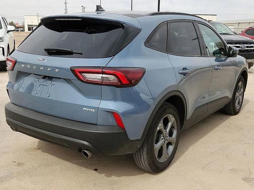 2025 Ford Escape ST-Line Select