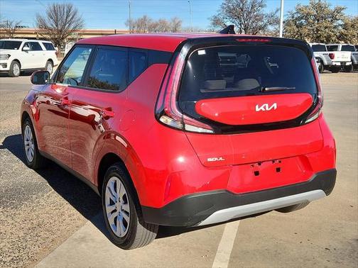 2024 Kia Soul LX