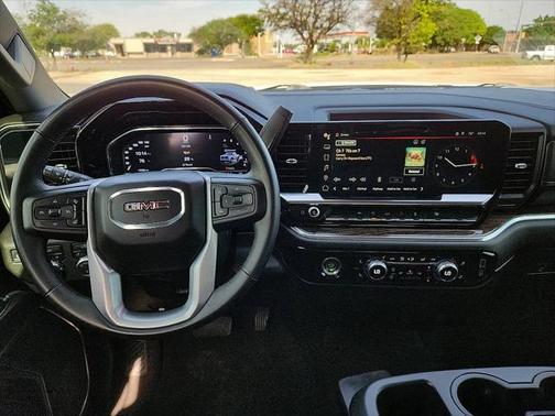 2024 GMC Sierra 1500 SLE
