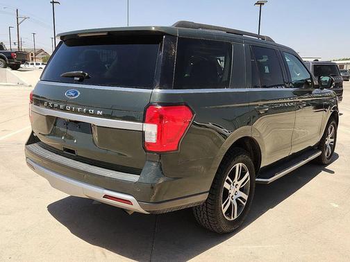 Forged Green Metallic 2023 Ford Expedition XLT