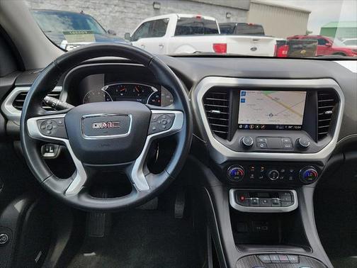 2023 GMC Acadia AWD SLT