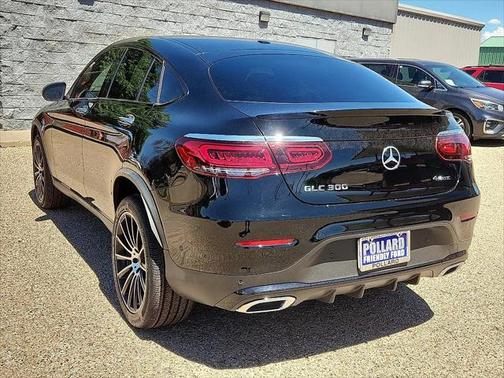 2022 Mercedes-Benz GLC 300 4MATIC Coupe