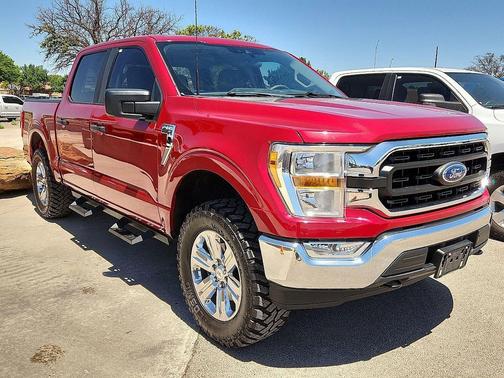 Rapid Red Metallic Tinted Clearcoat 2021 Ford F-150 XLT