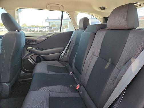 2020 Subaru Outback Base