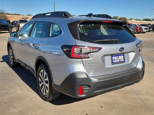 2020 Subaru Outback Base