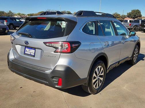 2020 Subaru Outback Base