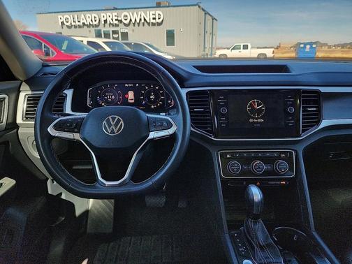 2023 Volkswagen Atlas 3.6L SE w/Technology