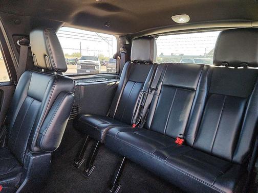 White Platinum 2017 Ford Expedition Limited