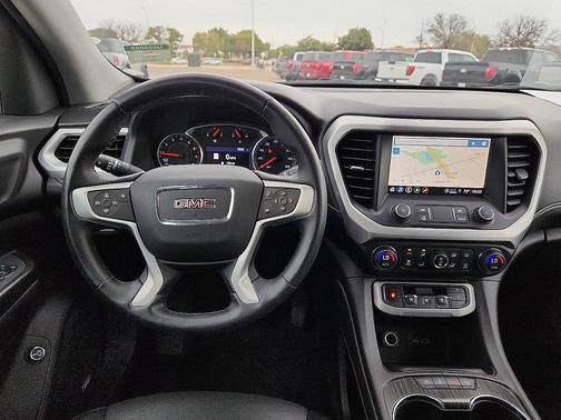 2023 GMC Acadia FWD SLT