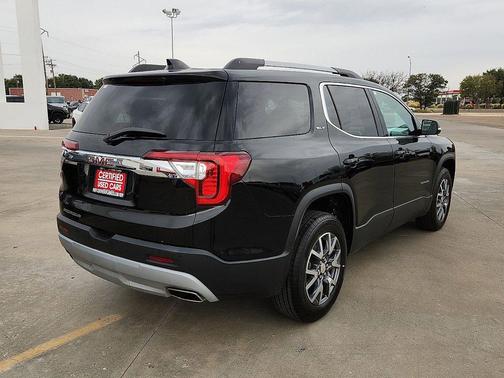 2023 GMC Acadia FWD SLT