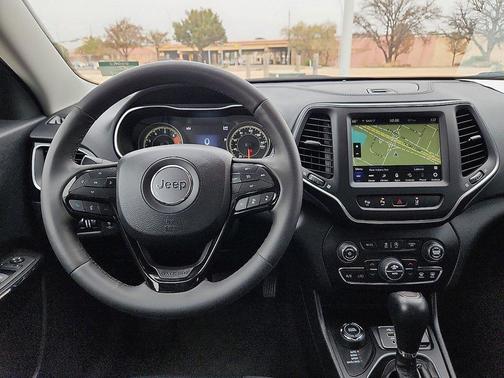 2023 Jeep Cherokee Altitude