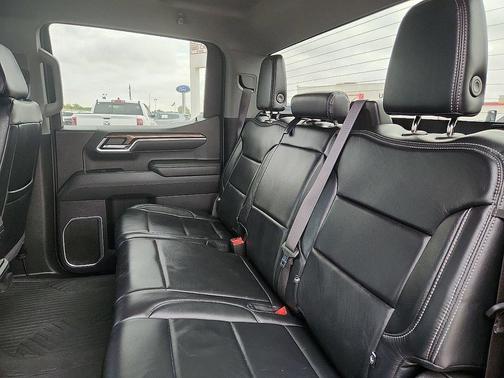 Black 2022 Chevrolet Silverado 1500 RST