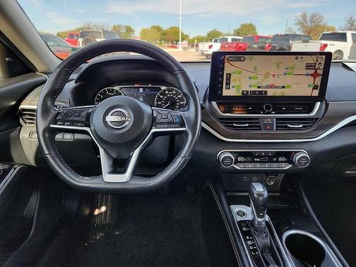 2023 Nissan Altima 2.5 SL
