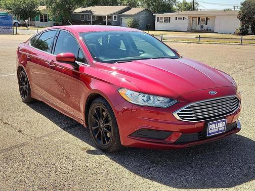 Ruby Red Metallic Tinted Clearcoat 2017 Ford Fusion SE