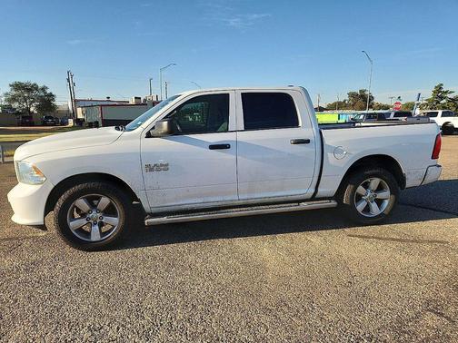 2016 RAM 1500 Tradesman/Express