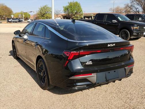 2025 Kia K5 LXS