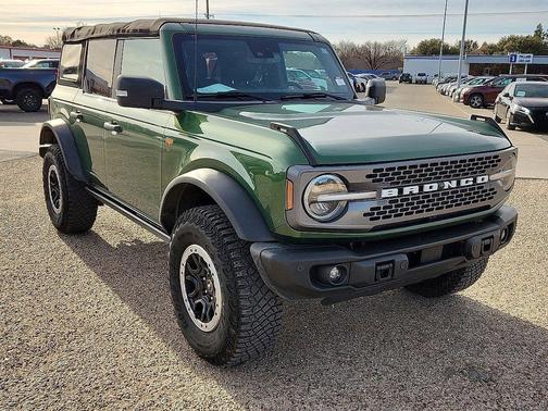 2022 Ford Bronco Badlands
